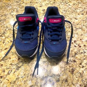 Brand new toddler girl Nike air max sneakers